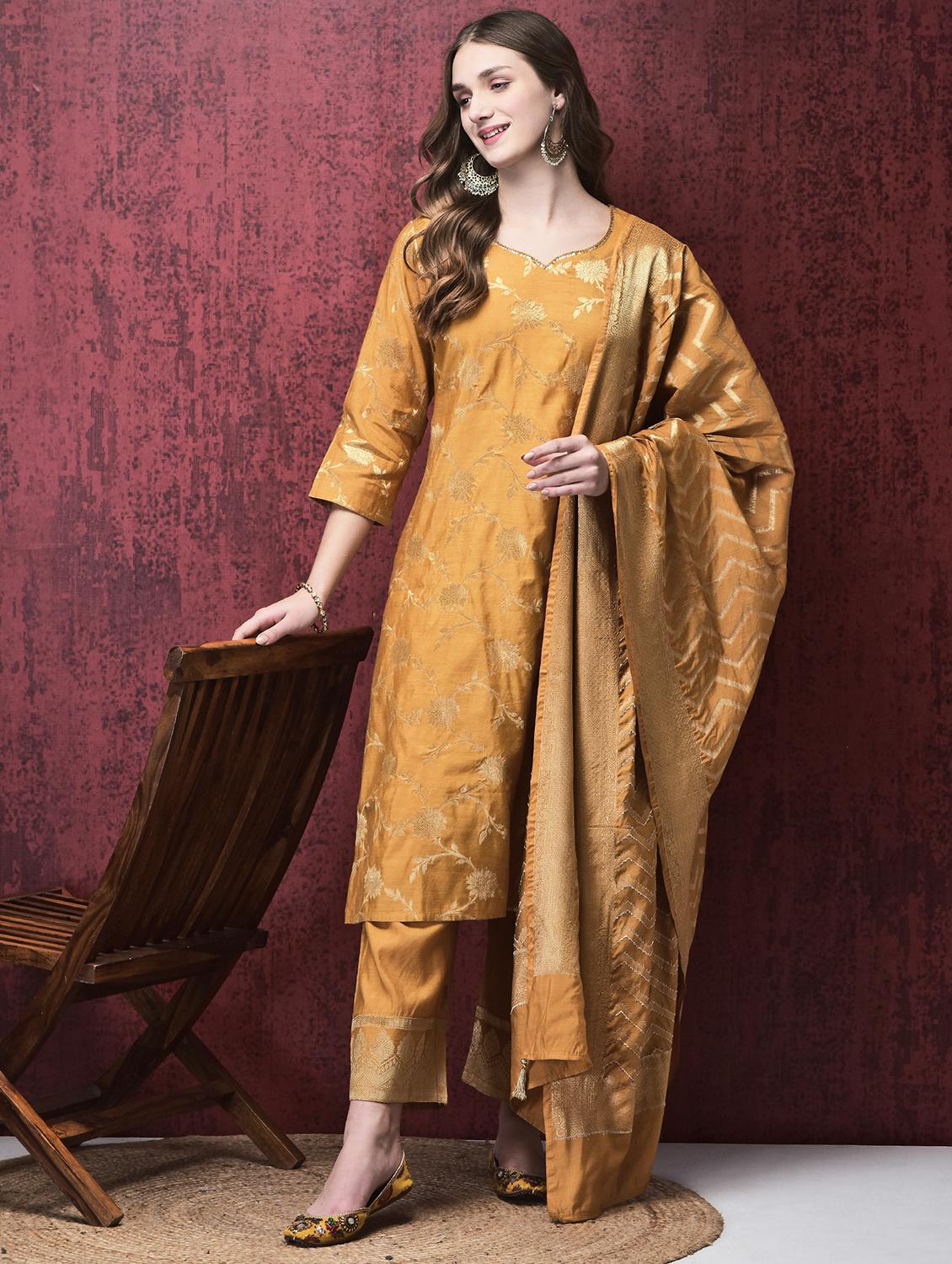 women three quarter sleeve kurta pant with dupatta set
