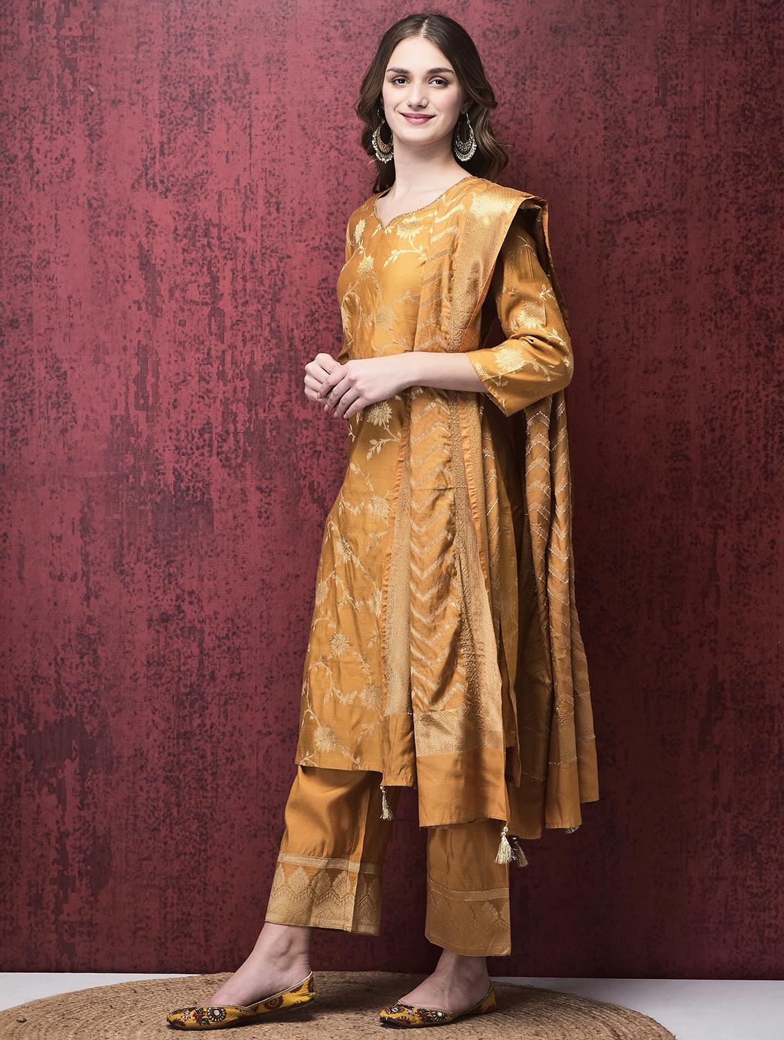 women three quarter sleeve kurta pant with dupatta set - 21785538 - Standard Image - 3