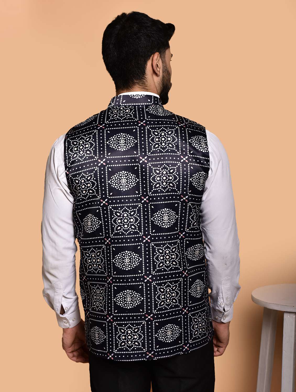 men mandarin neck printed nehru jacket - 21786311 - Standard Image - 3