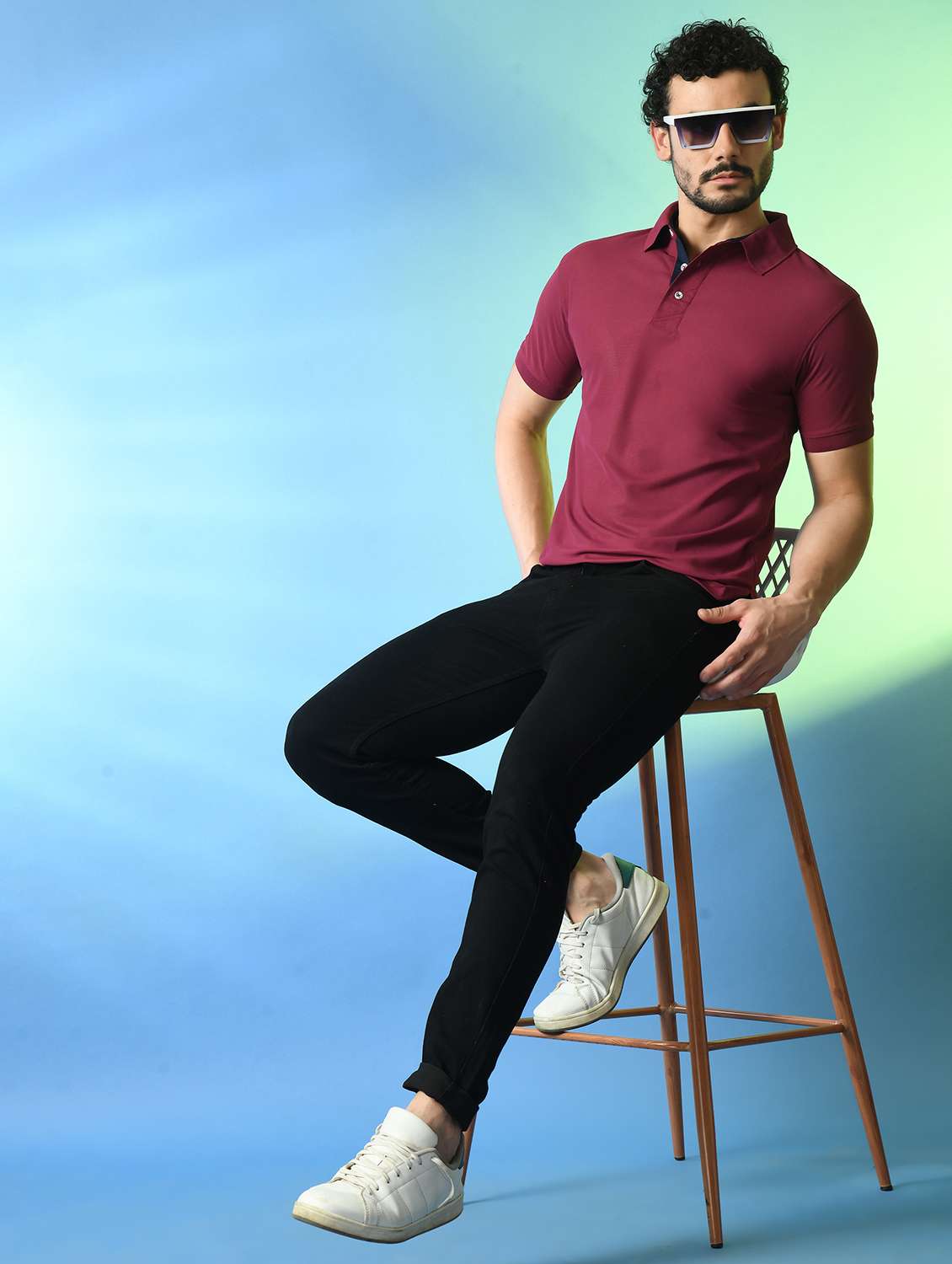 men short sleeves plain polo t-shirt - 21786392 -  Standard Image - 3