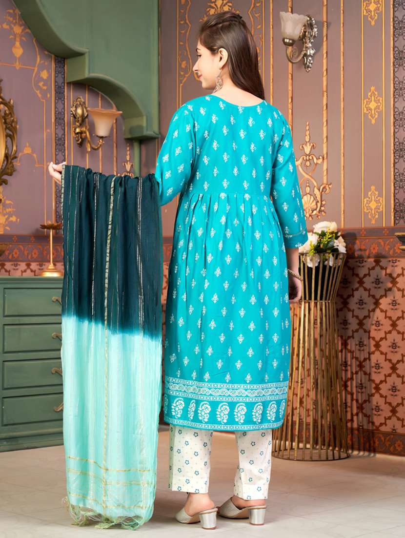 girls printed kurta and pant with dupatta - 21786471 - Standard Image - 3
