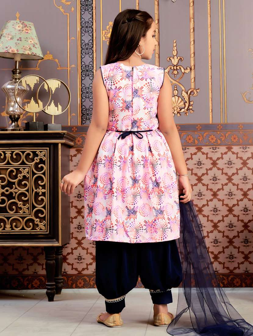 girls printed kurta and salwar with dupatta - 21786482 -  Standard Image - 3