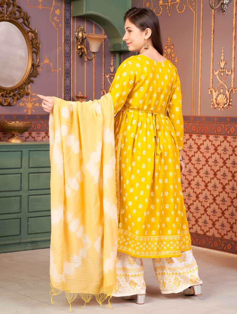 girls self designed kurta and palazzo with dupatta   - 21786517 -  Standard Image - 3