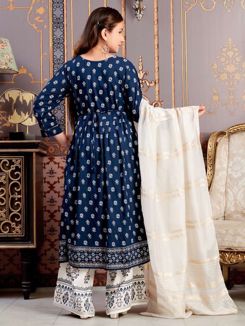 girls self designed kurta and palazzo with dupatta   - 21786518 -  Standard Image - 3