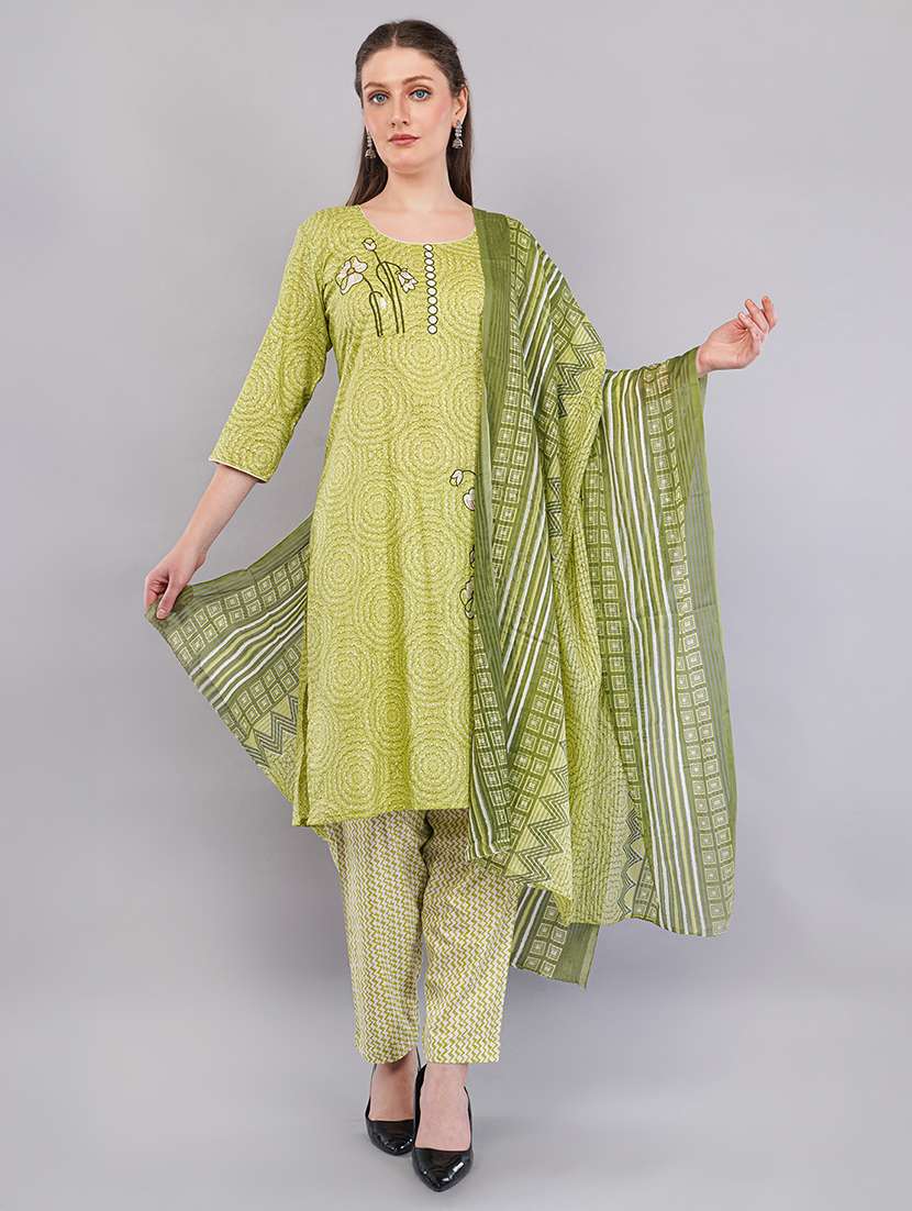 women three quarter sleeve kurta pant with dupatta set - 21786756 -  Standard Image - 5