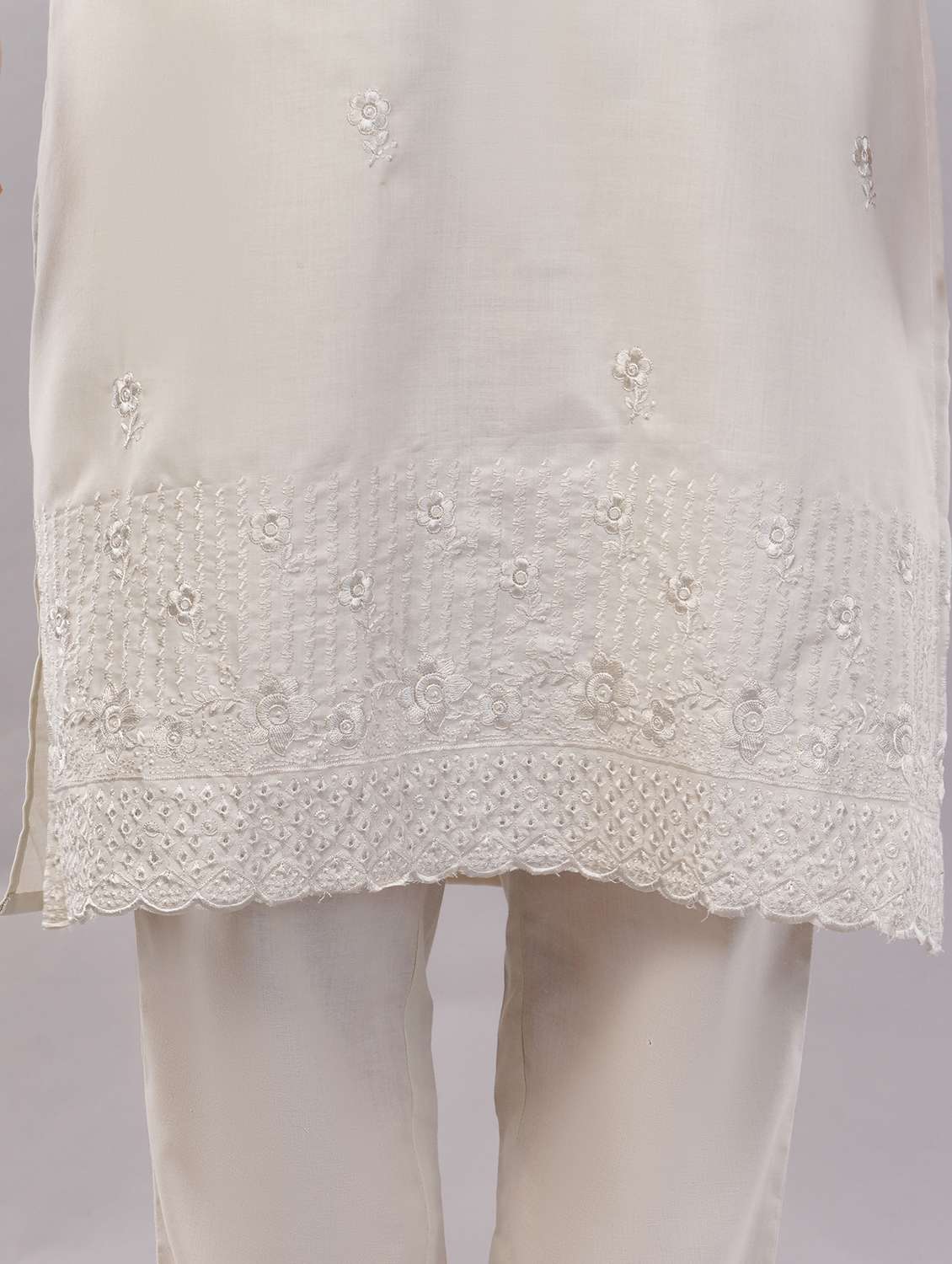 women three quarter sleeve kurta pant with dupatta set - 21786771 -  Standard Image - 5