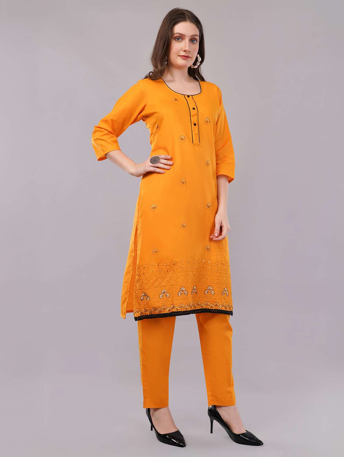 women three quarter sleeve kurta pant with dupatta set - 21786773 -  Standard Image - 3