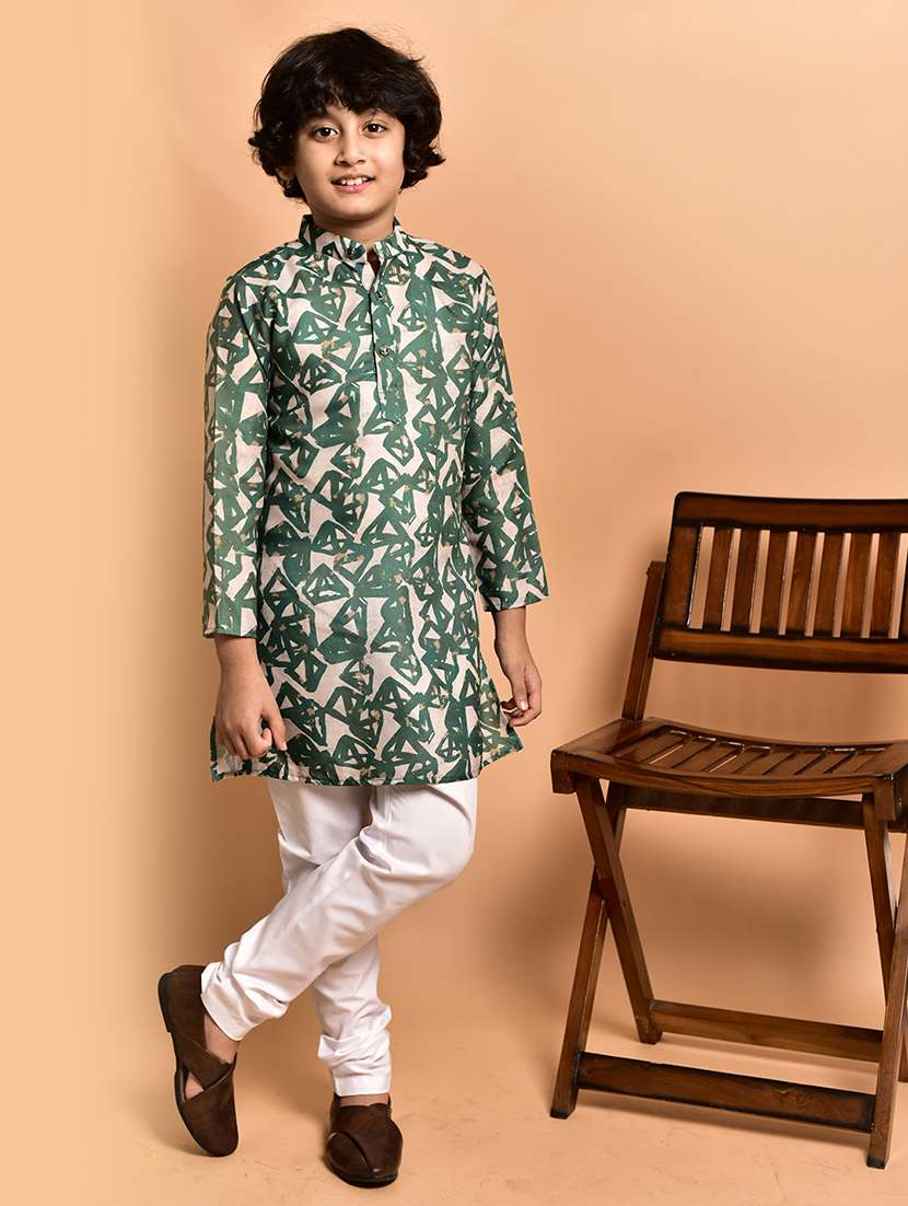boys printed mandarin neck kurta pyjama set