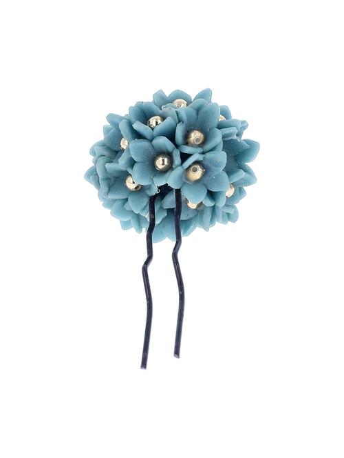 women handmade rose flower juda pin - 21787352 -  Standard Image - 0