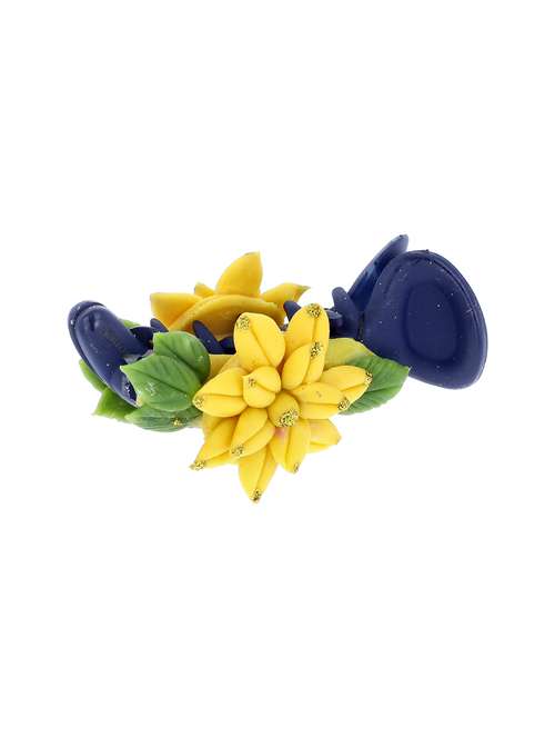 women handmade rose flower banana clip - 21787431 -  Standard Image - 0