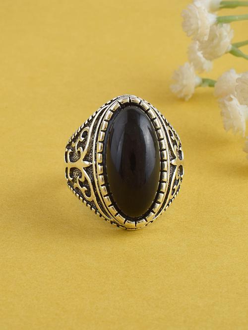 silver black stone detailed brass finger ring - 21788866 - Standard Image - 0
