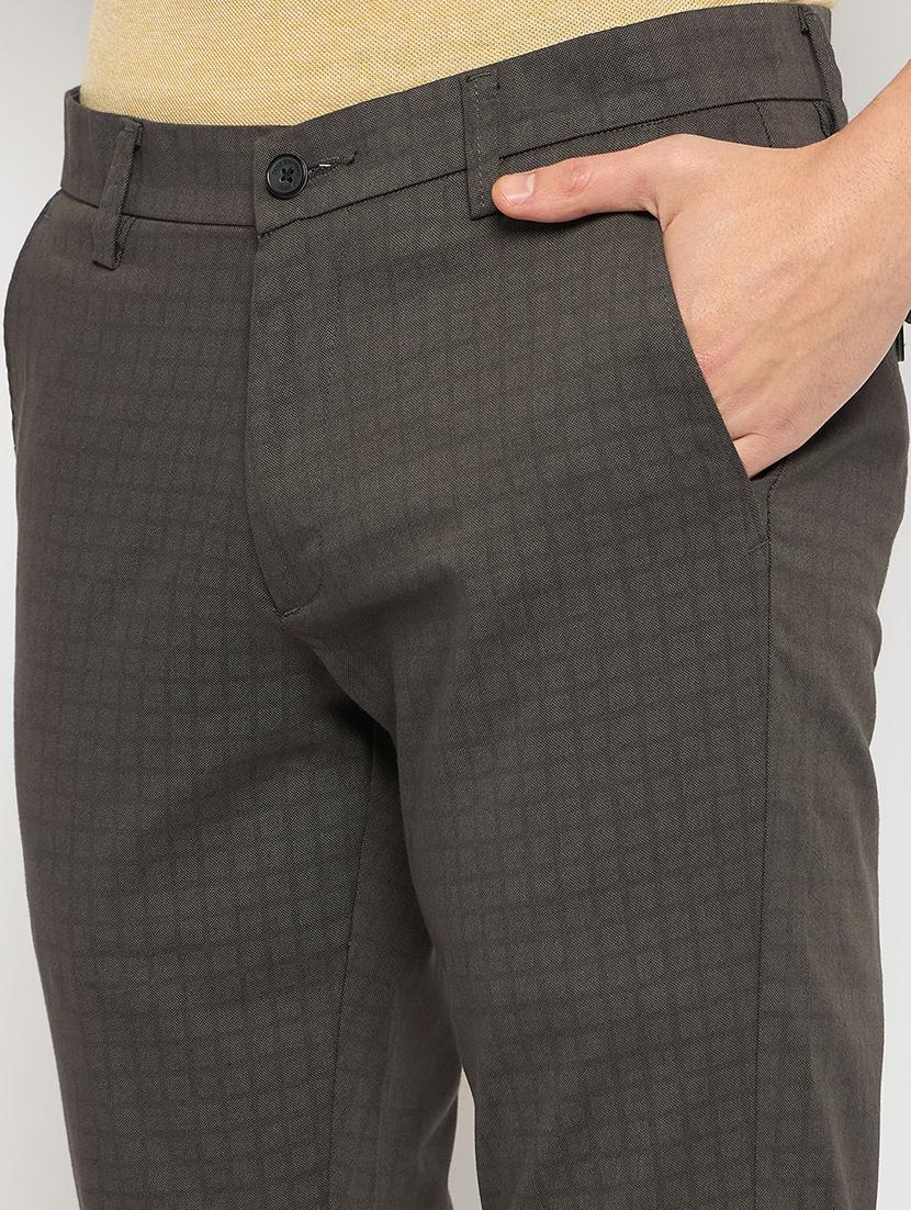 men solid mid rise casual chinos - 21790975 - Standard Image - 5
