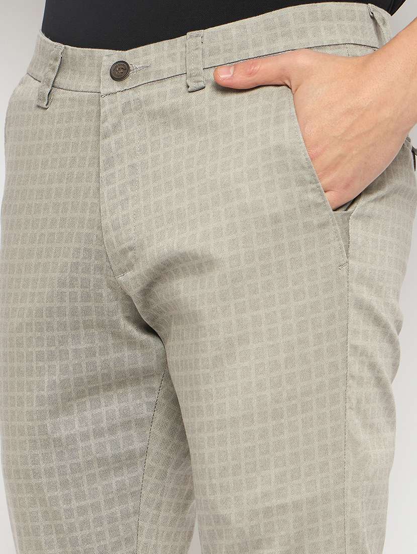 men checkered mid rise casual chinos - 21790976 -  Standard Image - 5