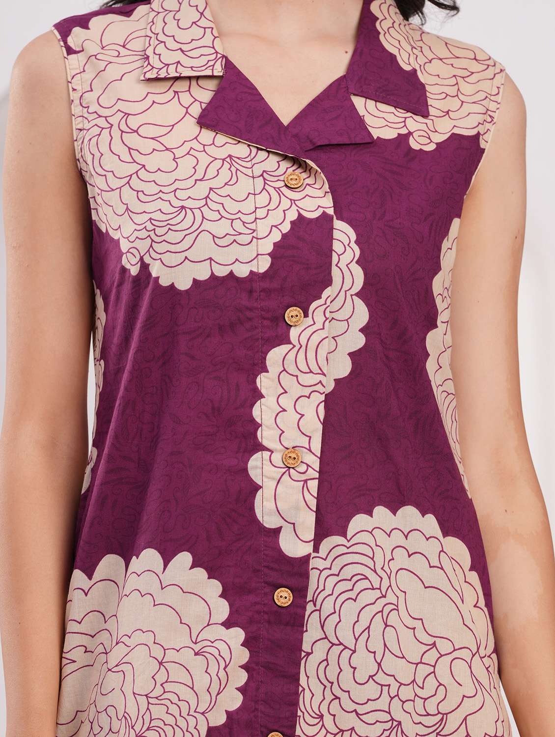 women printed sleeveless kurta palazzo set - 21793424 - Standard Image - 3