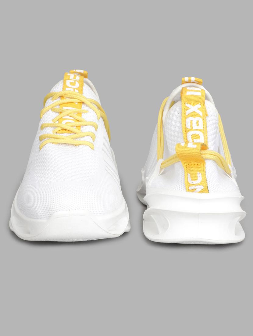 men white lace up sport shoe - 21793936 - Standard Image - 3