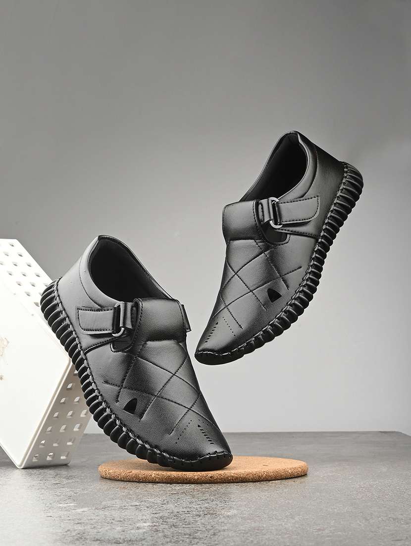 men black fisherman sandal - 21794228 -  Zoom Image - 0