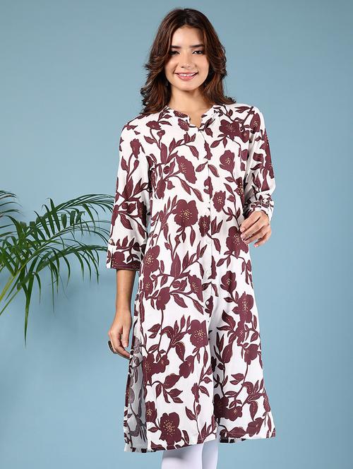women floral three quarter sleeve straight kurta - 21794701 - Standard Image - 0