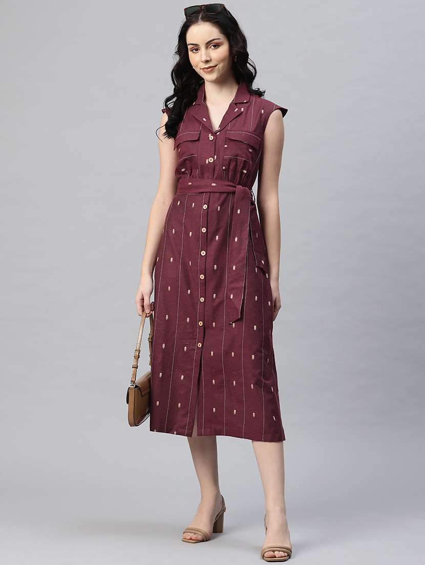 women self designed sleeveless shirt dress
