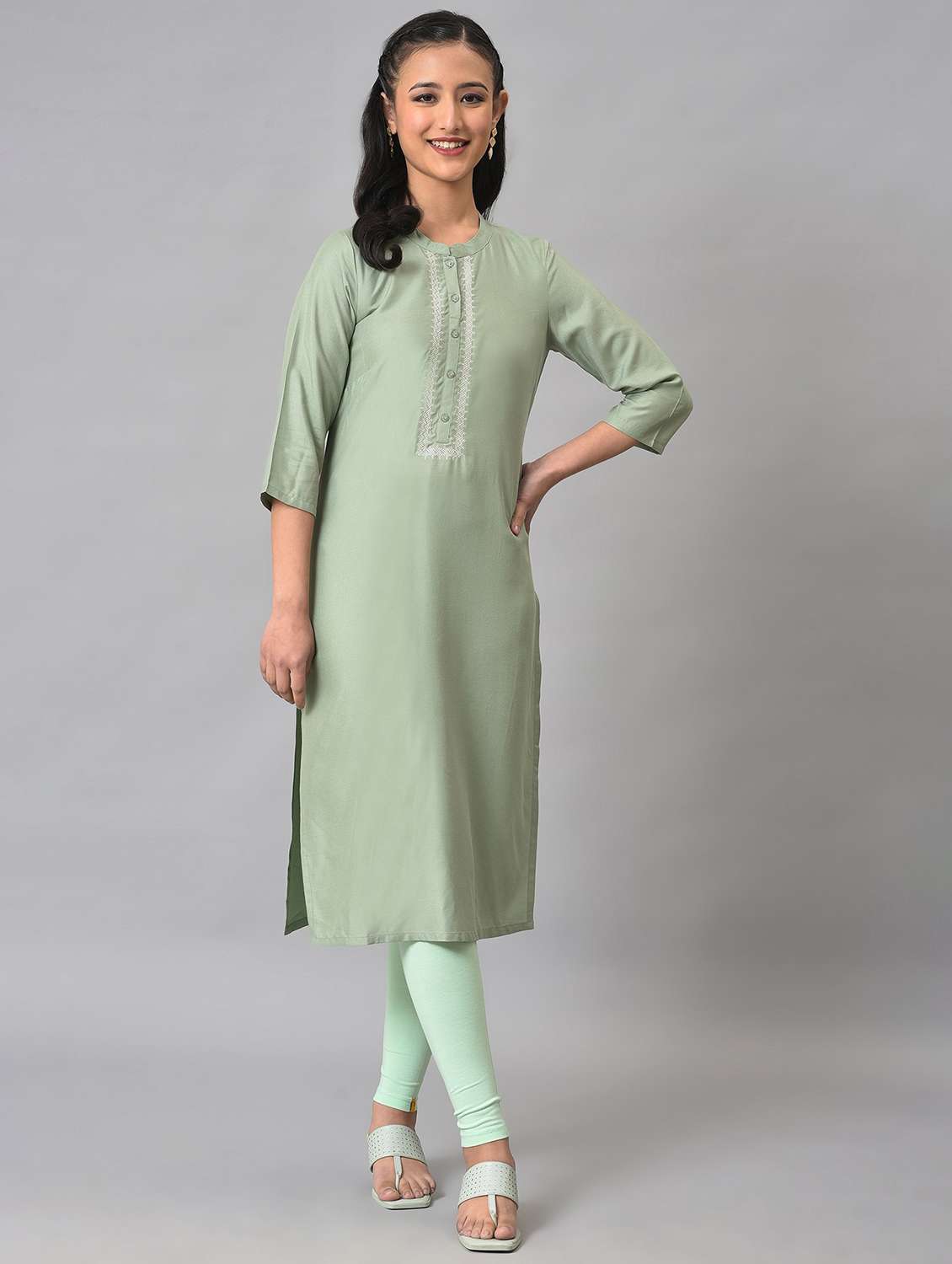 women solid mid rise legging - 21804409 -  Standard Image - 5