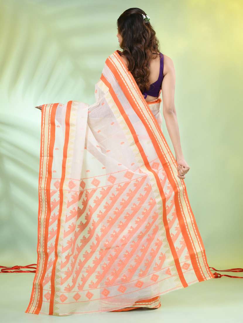 women self design handloom saree - 21839462 -  Standard Image - 3
