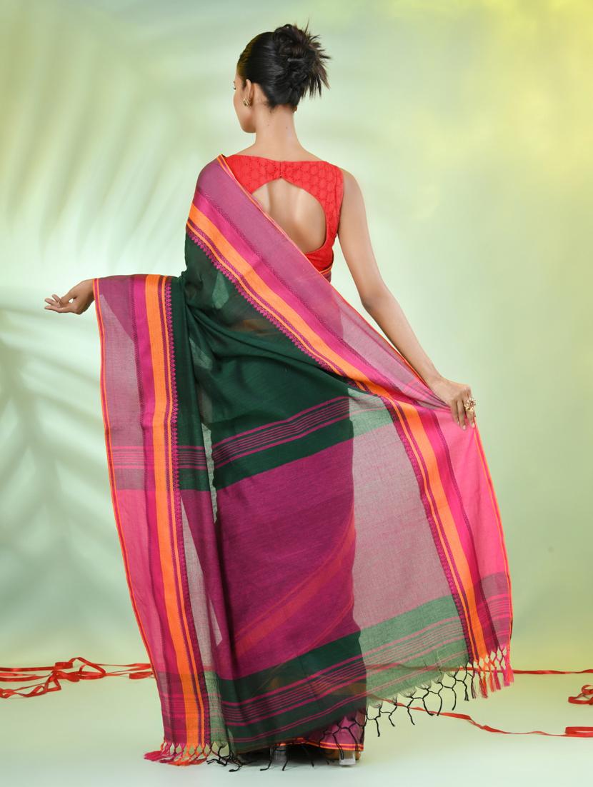 green cotton handloom saree with blouse - 21839467 - Standard Image - 3