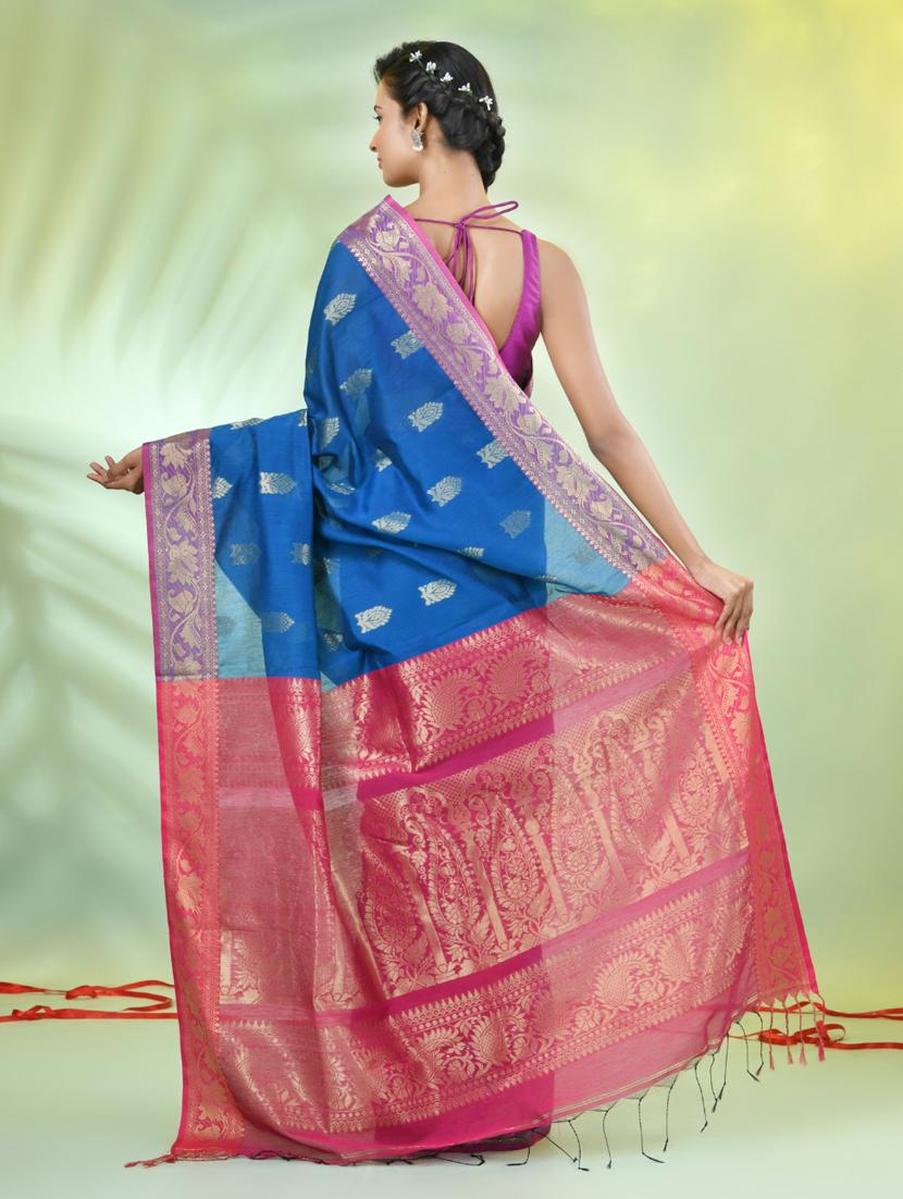women self design bordered saree with blouse - 21839480 - Standard Image - 3