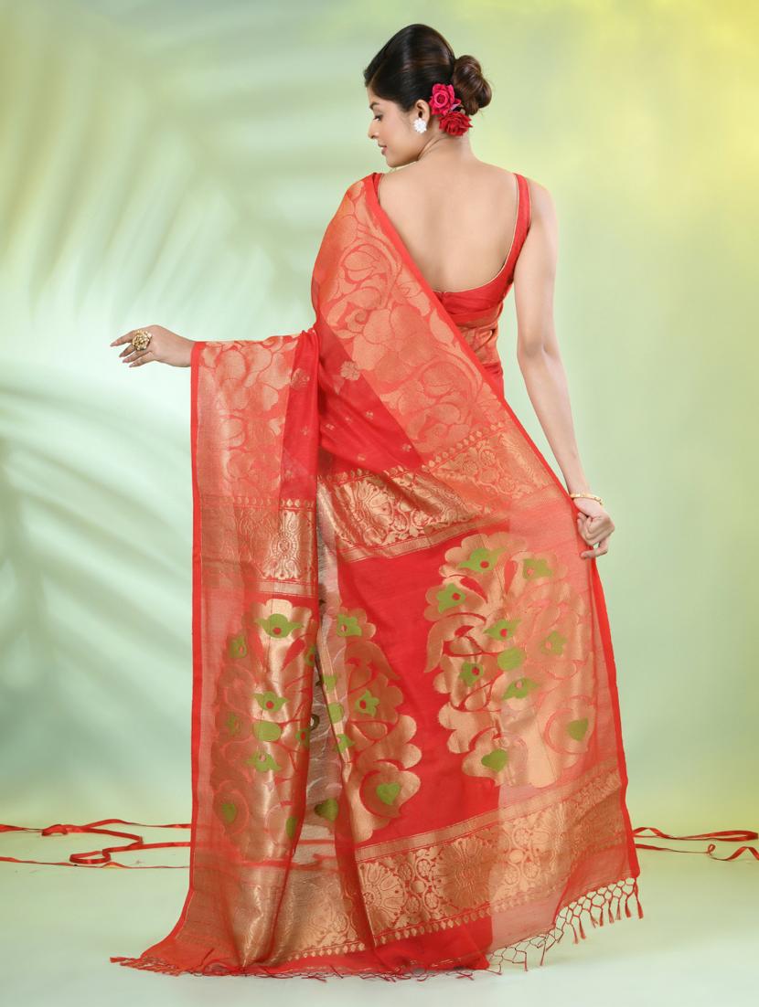 women self design bordered saree with blouse - 21839485 - Standard Image - 3