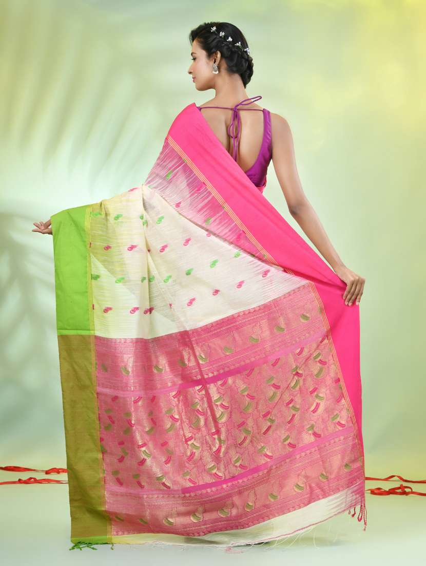 women off white handloom saree with blouse - 21839488 -  Standard Image - 3