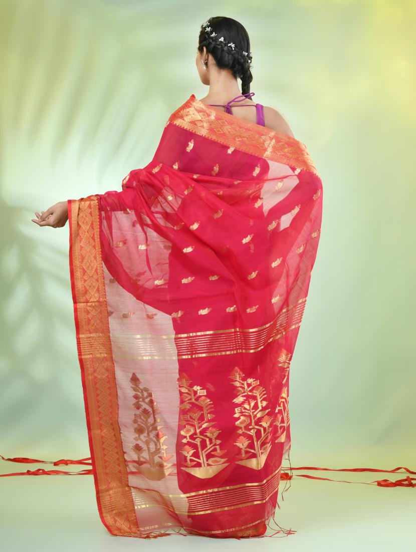 women self design handloom saree with blouse - 21839555 - Standard Image - 3