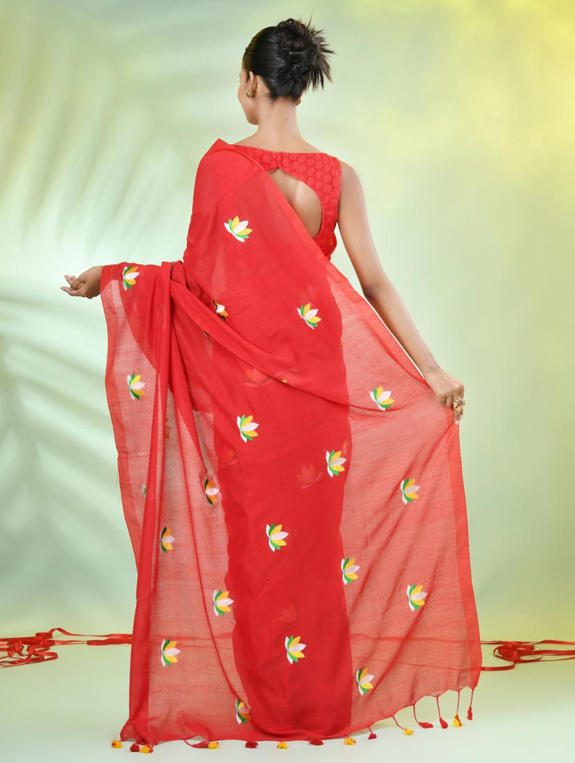 women red embroidered saree with blouse - 21839563 - Standard Image - 3