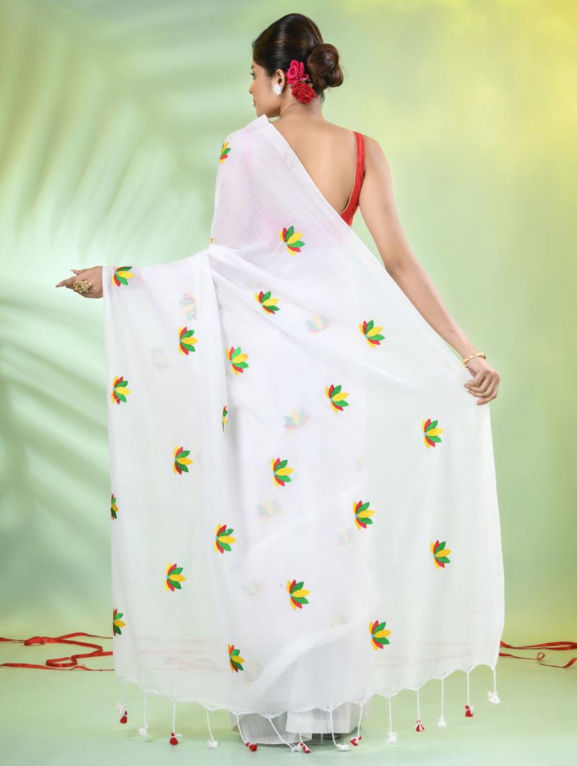 women white embroidered saree with blouse - 21839567 - Standard Image - 3