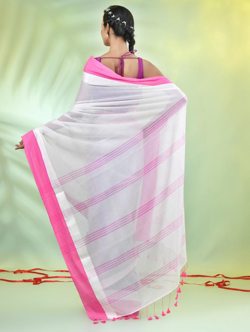women white handloom saree with blouse - 21839578 - Standard Image - 3