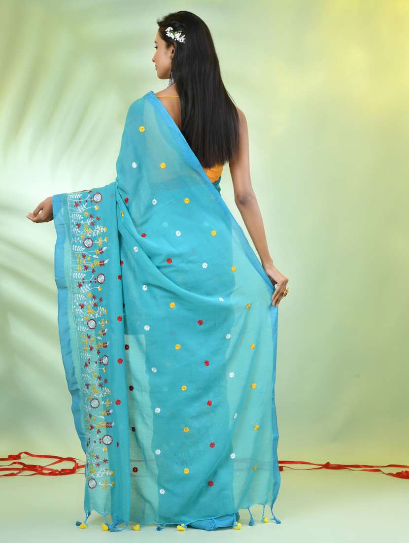 women light blue embroidered saree with blouse - 21839585 -  Standard Image - 3
