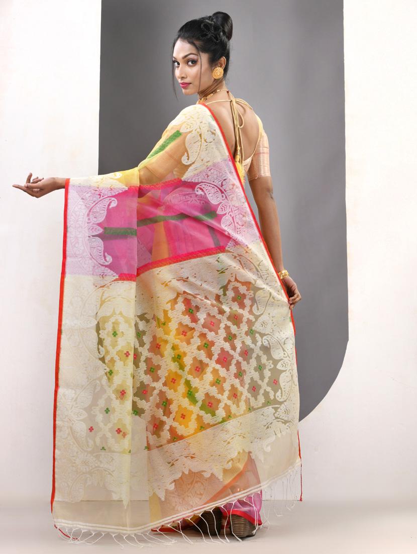 women self design handloom saree with blouse - 21839633 - Standard Image - 3