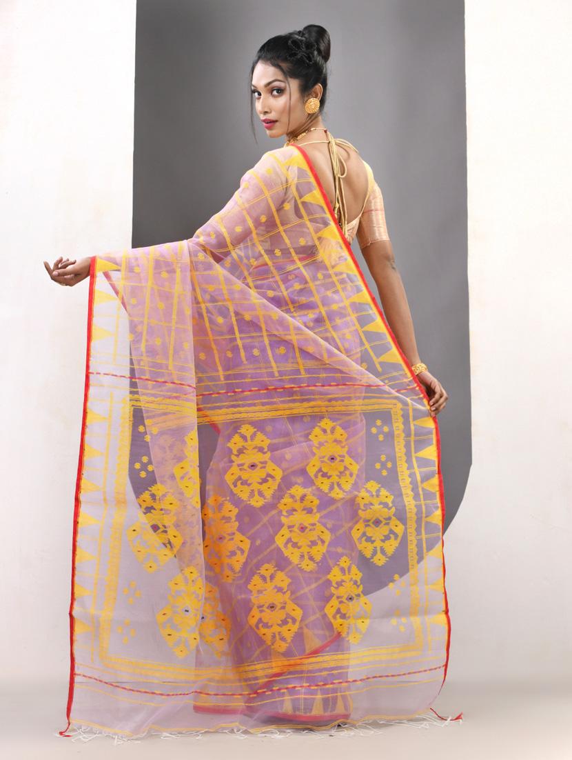women self design handloom saree with blouse - 21839639 - Standard Image - 3