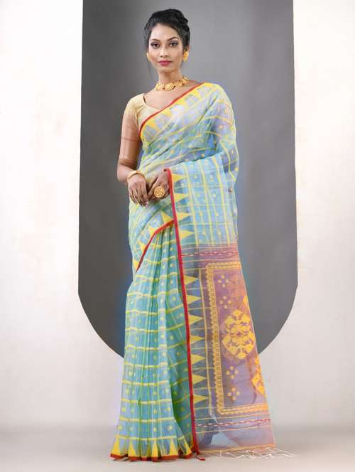 women self design handloom saree with blouse - 21839640 - Standard Image - 0
