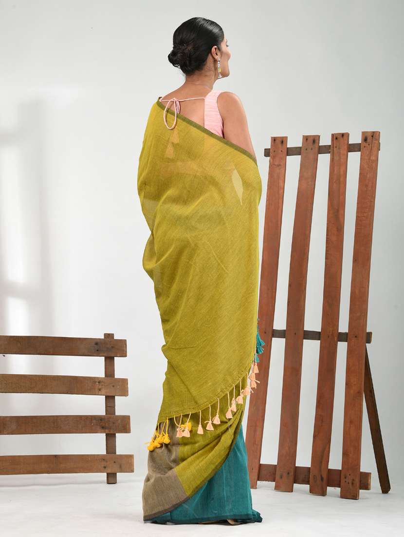 women yellow handloom saree with blouse - 21839786 -  Standard Image - 3