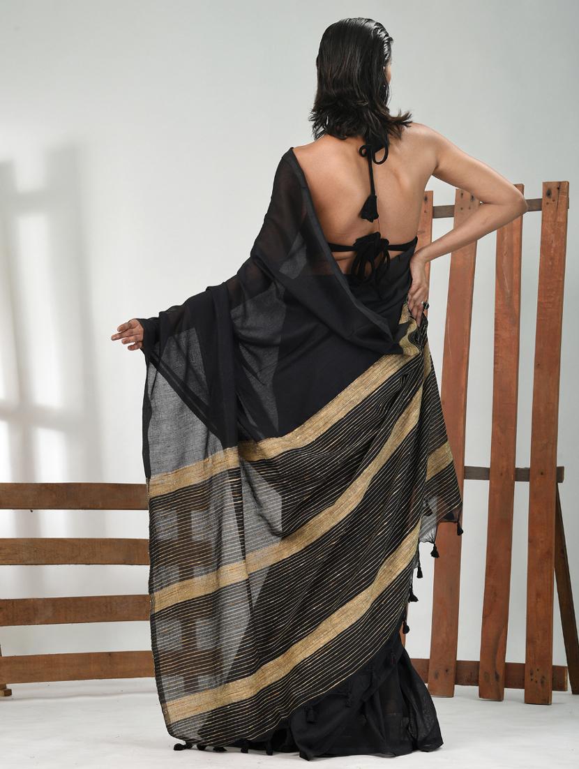 women solid handloom saree with blouse - 21839795 - Standard Image - 3