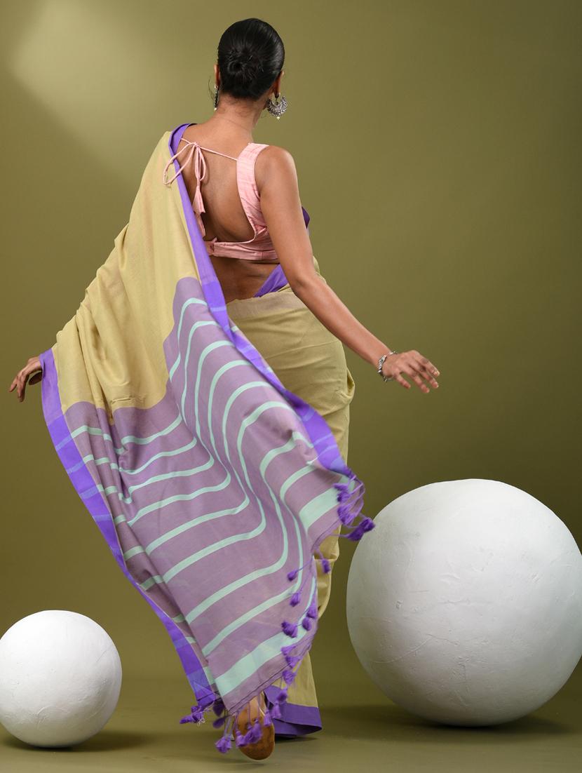 women beige handloom saree with blouse - 21839797 - Standard Image - 3