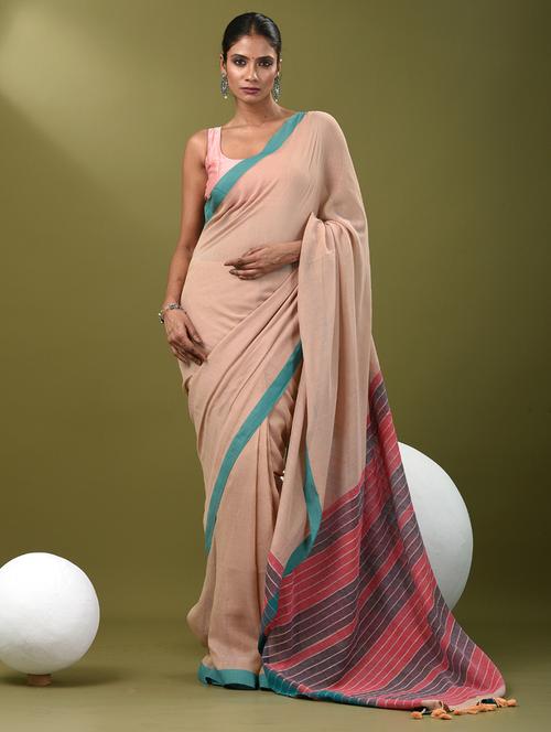 women solid handloom saree with blouse - 21839803 - Standard Image - 0