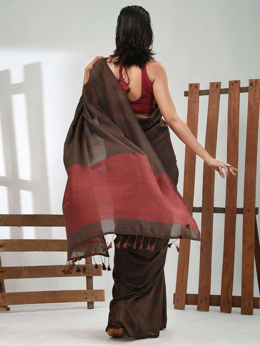 women solid handloom saree with blouse - 21839817 -  Standard Image - 3