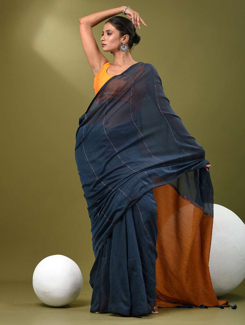 women striped handloom saree with blouse