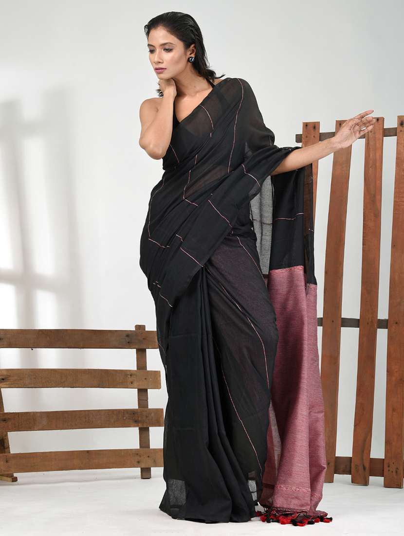 women striped handloom saree with blouse