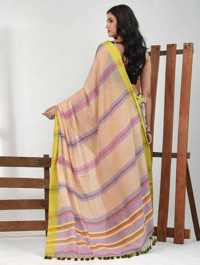 women striped handloom saree with blouse - 21839850 - Standard Image - 3