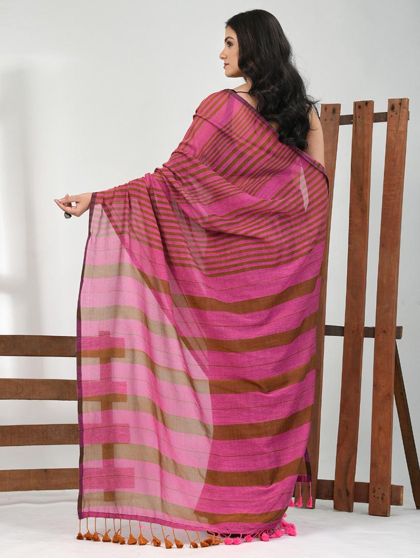 women striped handloom saree with blouse - 21839862 - Standard Image - 3