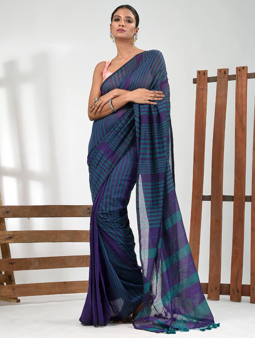 women striped handloom saree with blouse - 21839863 - Zoom Image - 0