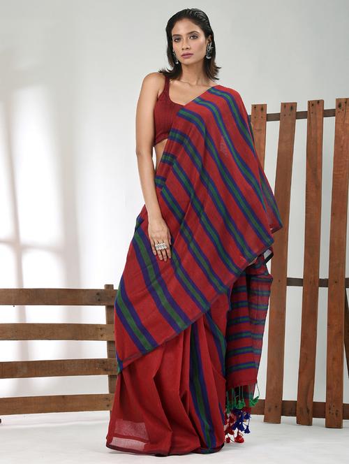 women striped handloom saree with blouse - 21839864 - Standard Image - 0
