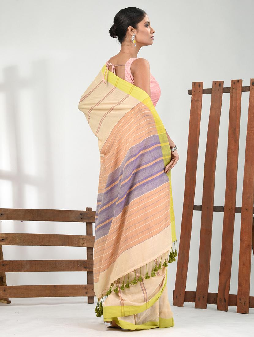 women striped handloom saree with blouse - 21839869 - Standard Image - 3
