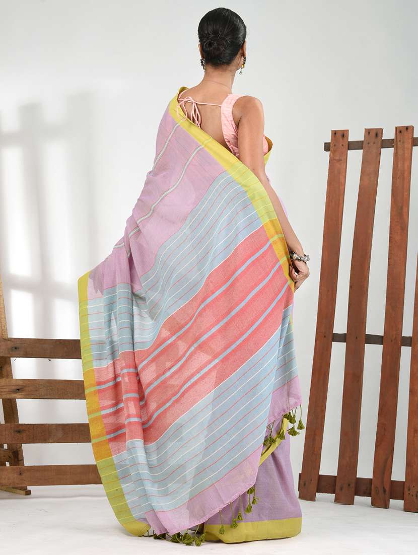 women striped handloom saree with blouse - 21839873 -  Standard Image - 3