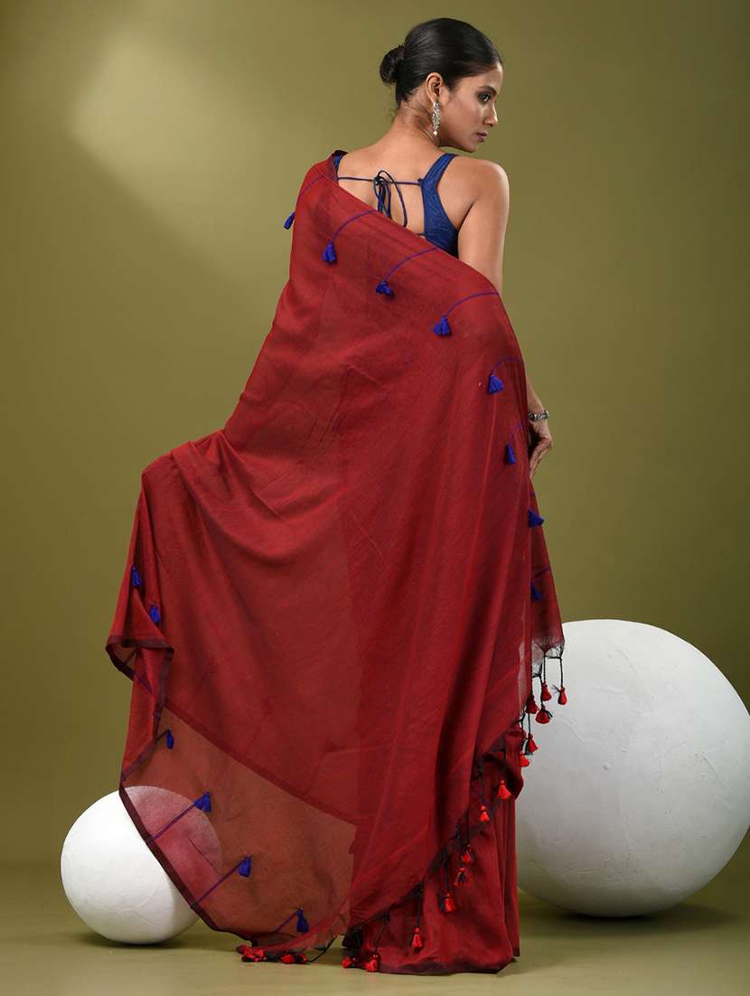 women maroon handloom saree with blouse - 21839879 -  Standard Image - 3